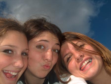 les 3 folles